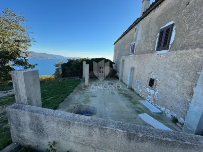 Steinhaus mit atemberaubendem Panoramablick auf das Meer - 15