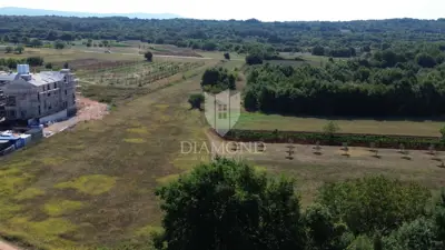 Building-agricultural land 5,832 m², Barban - peaceful surroundings - 3