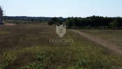 Building-agricultural land 5,832 m², Barban - peaceful surroundings - 7