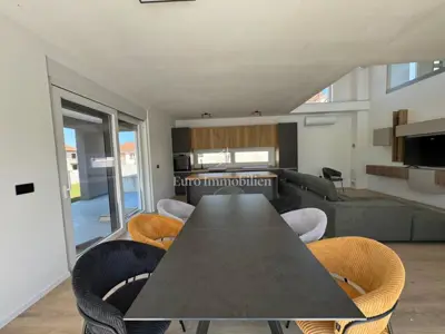 Villa 230 m², Labin - Pool und 3 Schlafzimmer - 3