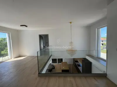 Villa 230 m², Labin - Pool und 3 Schlafzimmer - 21