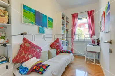 House for sale in Jarun, 395 m² - 10