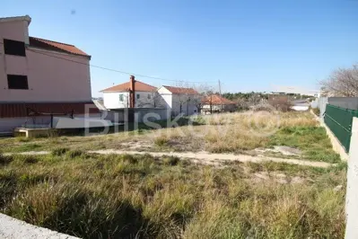 Građevno zemljište 1 423 m², Sveti Kajo, mirna ulica