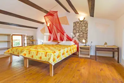House 90 m², Labin - rustic stone house - 19