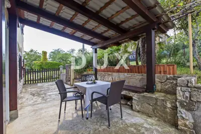 House 90 m², Labin - rustic stone house - 9