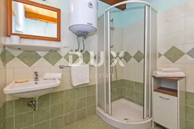 House 90 m², Labin - rustic stone house - 20