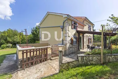 House 90 m², Labin - rustic stone house - 8