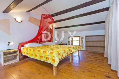House 90 m², Labin - rustic stone house - 18