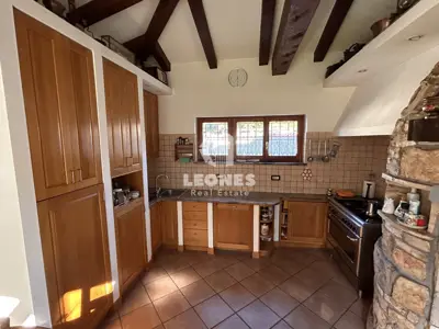 House 120 m², Kaštel near Buje, stone and wooden - 16