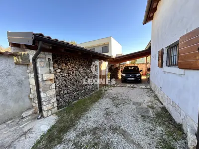 House 120 m², Kaštel near Buje, stone and wooden - 3