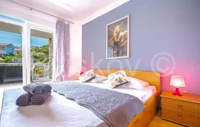 House 396 m², Korčula - first row by the sea - 15