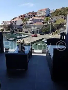 House 396 m², Korčula - first row by the sea - 2