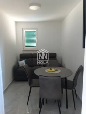 Stan 78,60 m², Srima - 100 m od mora i dvije terase - 19
