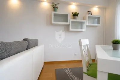 Stan 46,52 m², Travno - terasa i panoramski pogled - 3