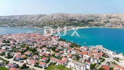 Hotel 1,000 m², Pag - near the center and the beach