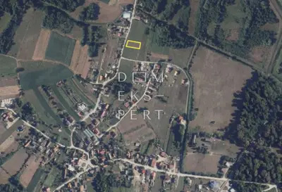 Donje Dvorišće, Baugrundstück in ruhiger Lage, 1000 m² - 2