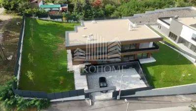 Villa 645 m², Donji Trpuci - luxury new build - 2