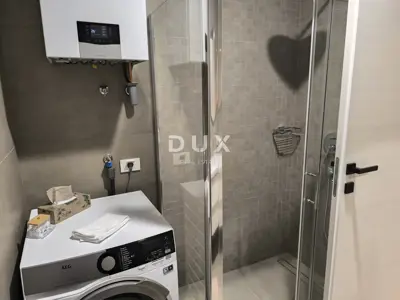ISTRA, PULA - Luxury apartment with a garage parking space in the center - 13