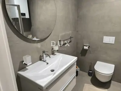 ISTRA, PULA - Luxury apartment with a garage parking space in the center - 12
