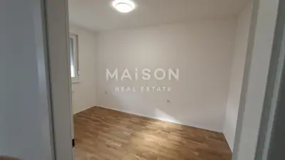 Stan 53 m², Gornja Dubrava, svijetao u centru - 10