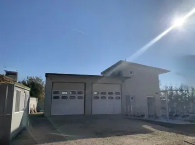 Two houses on a spacious yard, Ližnjan area! - 2