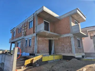 Vila 218 m², Murter - prvi red do mora, bazen - 2