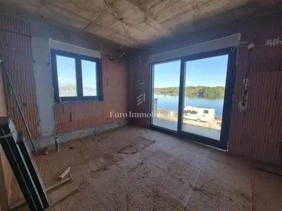 Vila 218 m², Murter - prvi red do mora, bazen - 10