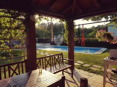 Haus 300 m², Gostinjac - Pool und Pavillon mit Grill - 7