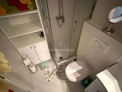 Stan 63 m², Makarska centar - pogled na more i lođa - 15
