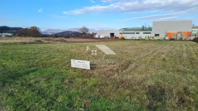 Landwirtschaftsfläche 1.396 m², Donja Pačetina neben FRAGMAT H - 4
