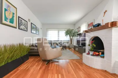 Exclusive family house with sauna, jacuzzi and landscaped garden - 5