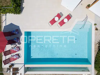 Villa 170 m², Svetvinčenat - peaceful surroundings and pool - 3