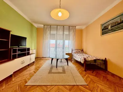 Apartment 65 m², Labin center - 2 bedrooms and furnished - 2