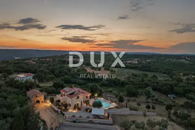 Villa 273 m², Labin - Blick auf Učka und beheizter Pool - 14