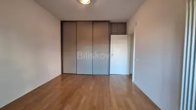 Šalata, četverosobni stan 155 m², na prvom katu urbane vile - 9