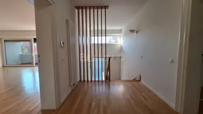 Šalata, četverosobni stan 155 m², na prvom katu urbane vile - 5