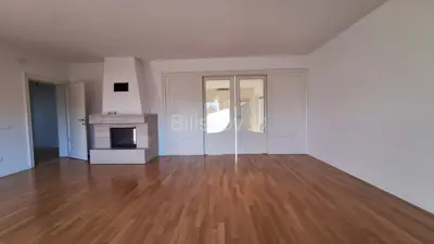 Šalata, četverosobni stan 155 m², na prvom katu urbane vile - 4