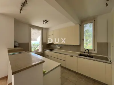 Villa 250 m², Matulji - pool and panoramic views - 14