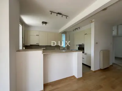 Villa 250 m², Matulji - pool and panoramic views - 15