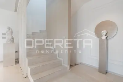 Aussergewoehnliche freistehende Villa mit Panoramablick auf das Meer und Weinberge - 22