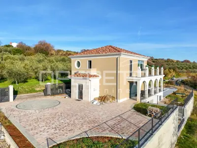 Aussergewoehnliche freistehende Villa mit Panoramablick auf das Meer und Weinberge - 5