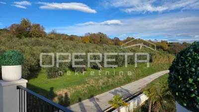 Aussergewoehnliche freistehende Villa mit Panoramablick auf das Meer und Weinberge - 14