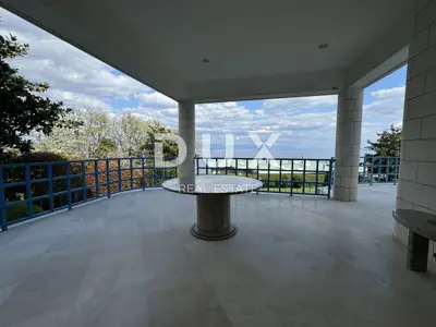 Villa 700 m², Ičići - Panoramablick auf das Meer - 13