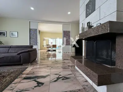 Villa 700 m², Ičići - Panoramablick auf das Meer - 2