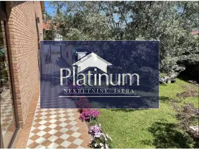Kuća 460 m², Pomer - luksuzna, 5 stambenih jedinica - 10