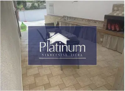 Kuća 460 m², Pomer - luksuzna, 5 stambenih jedinica - 15