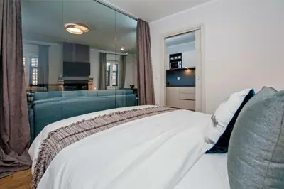 Stan 36 m², Rovinj - starogradska jezgra, adaptiran i namješten - 10