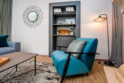 Stan 36 m², Rovinj - starogradska jezgra, adaptiran i namješten - 2