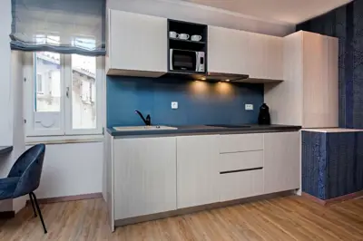 Stan 36 m², Rovinj - starogradska jezgra, adaptiran i namješten - 8