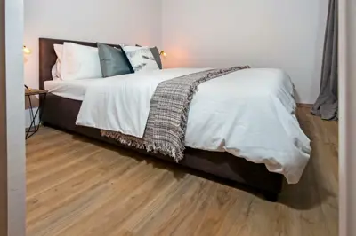 Stan 36 m², Rovinj - starogradska jezgra, adaptiran i namješten - 11